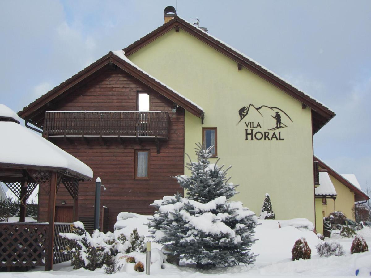 Vila Horal Liptovský Mikuláš Extérieur photo