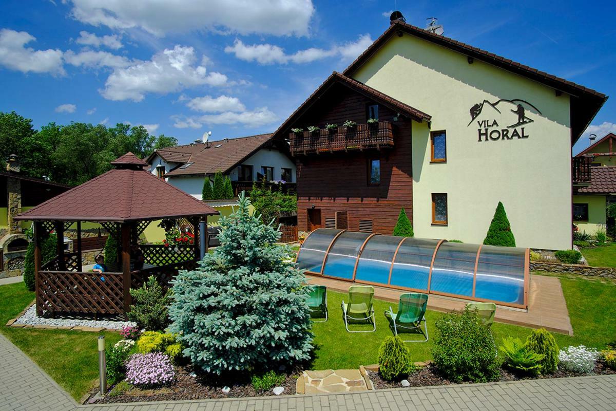 Vila Horal Liptovský Mikuláš Extérieur photo